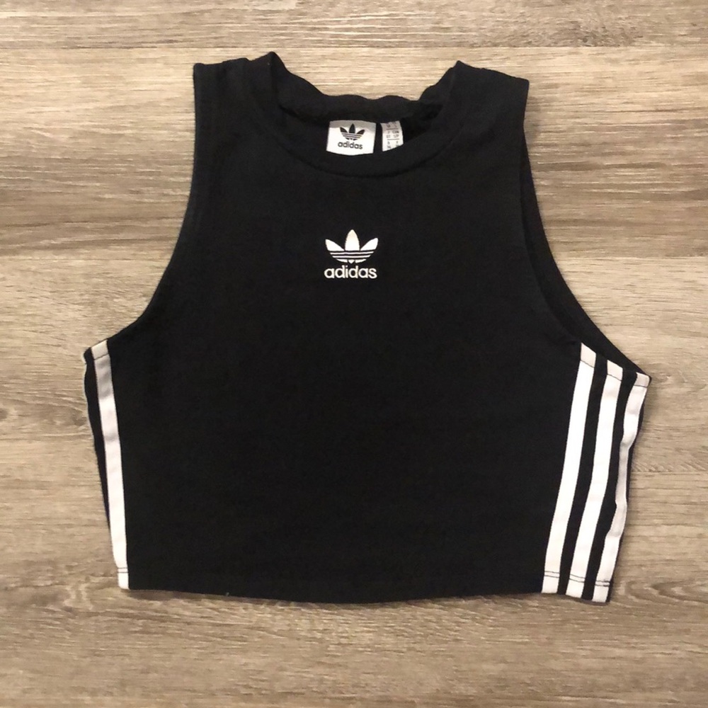 ADIDAS CROP TOP